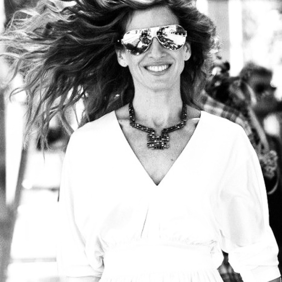 Host Pick  Vegoos Pink Polarized Mirrored Sunglasses - Picture 11 of 14